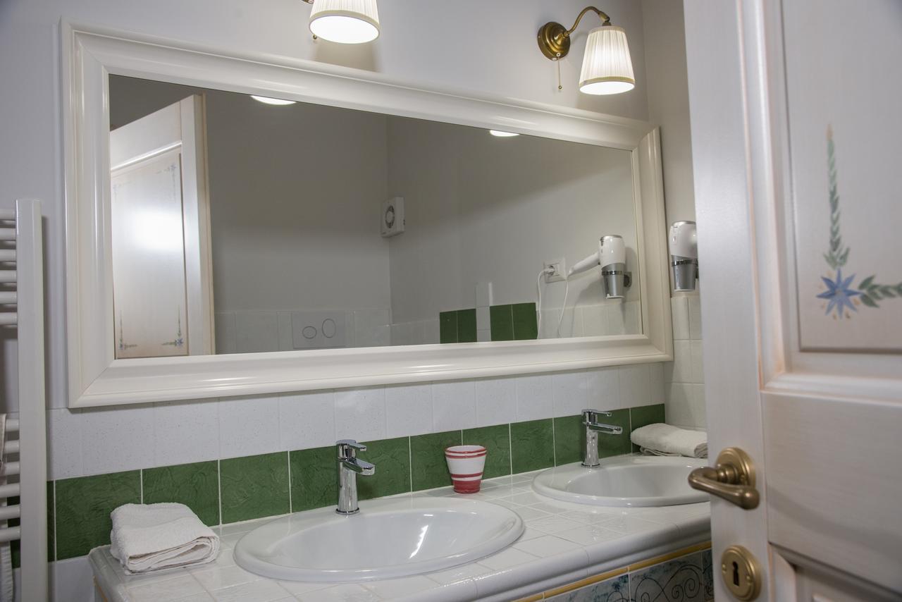 Via Roma 205 Bed & Breakfast Rionero in Vulture Luaran gambar